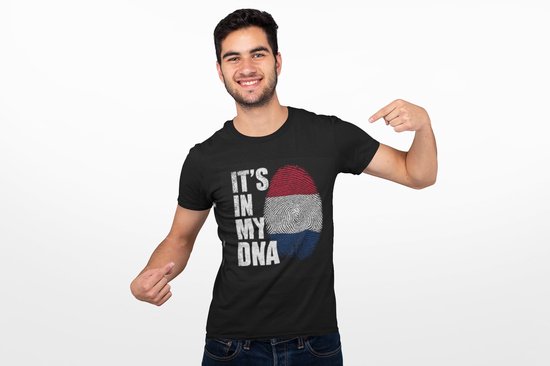 Foto: Supporters t shirt heren zwart shirt met vingerafdruk in nederlandse vlag kleuren it s in my dna maat s