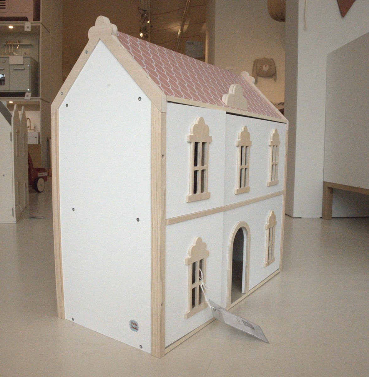 Petite Amélie Houten Poppenhuis Wit & Roze - Victoriaans Poppenhuis - Drie Verdiepingen vol Victoriaanse Charme - Voorzijde en Dak Openen voor Interactief en Creatief Speelplezier — afbeelding 4
