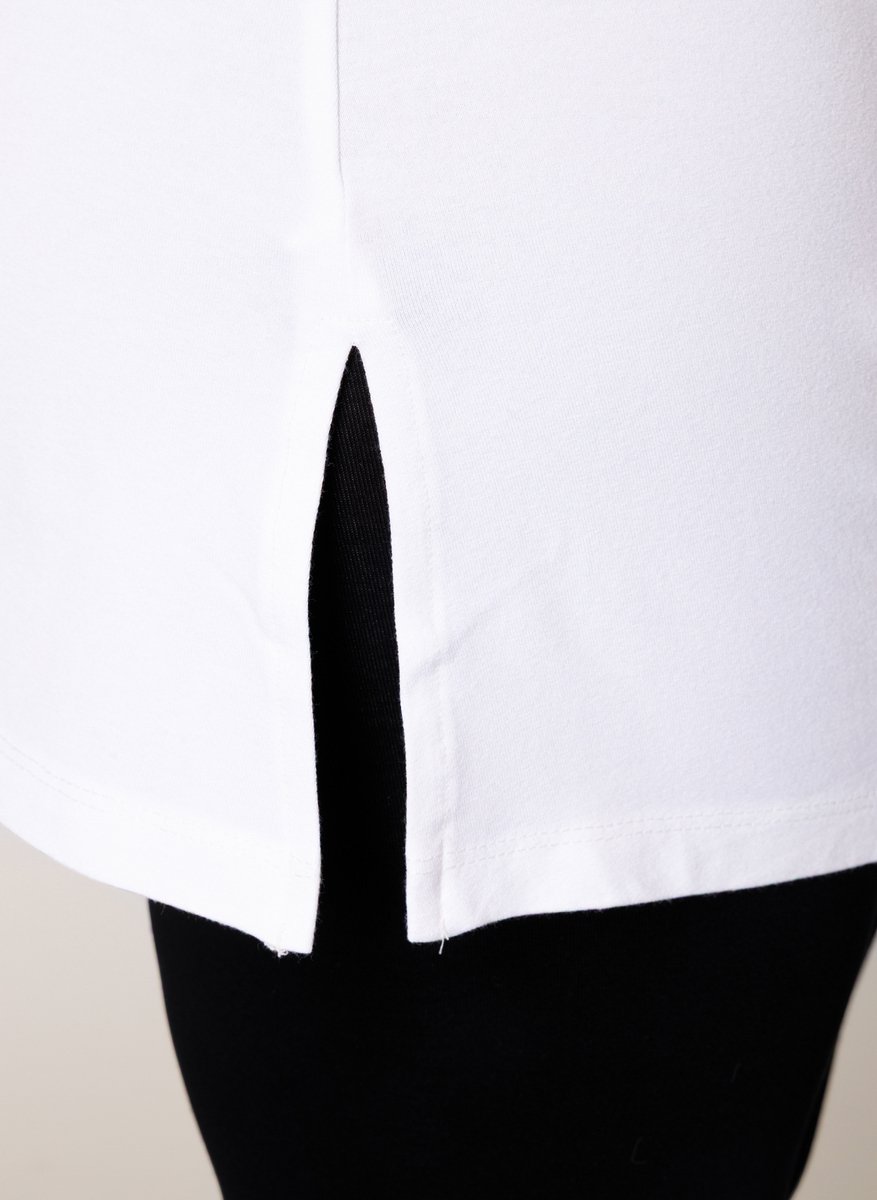 BASE LEVEL CURVY Abbigail Top - White - maat 0(46)