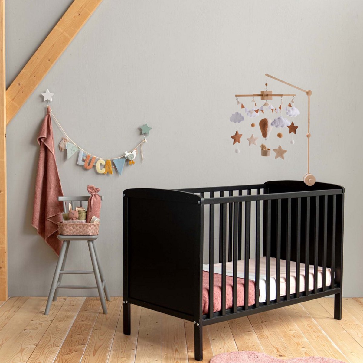 Joymaxx® Mobiel Baby Luchtballon met Houten Houder - Baby Mobiel voor Box - Neutrale Kleur Babykamer Decor - Boxmobiel Vilt en Hout - Wiegmobiel- Kraamcadeau- Muziekmobiel baby- Box Accessoires – foto 5