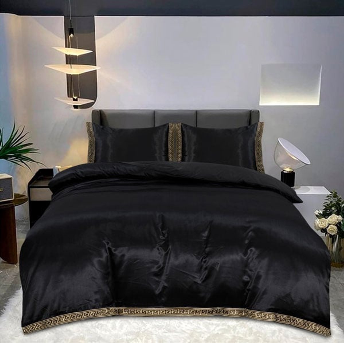 Beauty Silk Dekbedovertrek Satijn Lace Zwart 240x200/220 cm + 2 kussenslopen