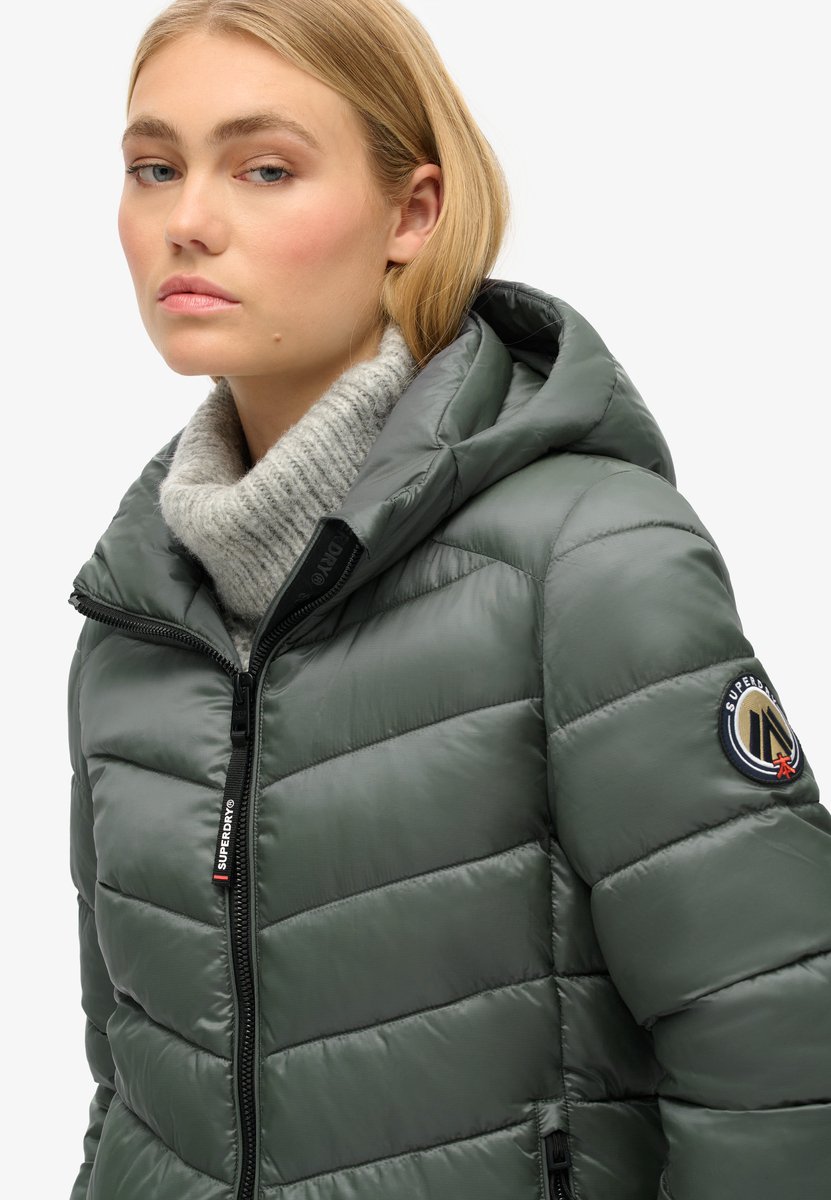 Superdry Gewatteerde Fuji Mid jas met capuchon Dames Gewatteerde jassen Blauw