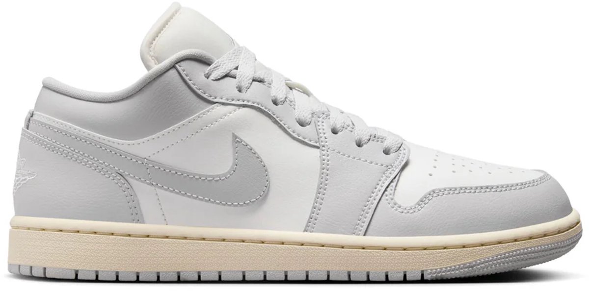 Nike Air Jordan 1 Low - Maat 39 - Neutral Grey / Coconut Milk - Sneakers Dames