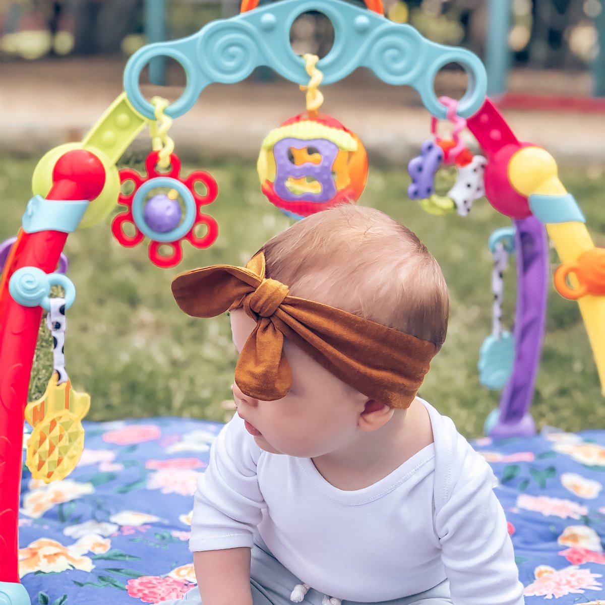 Playgro Fold and Go Playgym - Babygym - acitiviteitengym - Speelgoed Baby - Babyspeelgoed - Pasgeboren baby speelgoed - Ontwikkeling Baby - Kraamcadeau - 5 afneembare hangspeeltjes — afbeelding 19