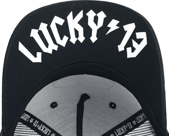 Casquette noire avec texte blanc 'LUCKY 13' sur la visière et détails en mesh.