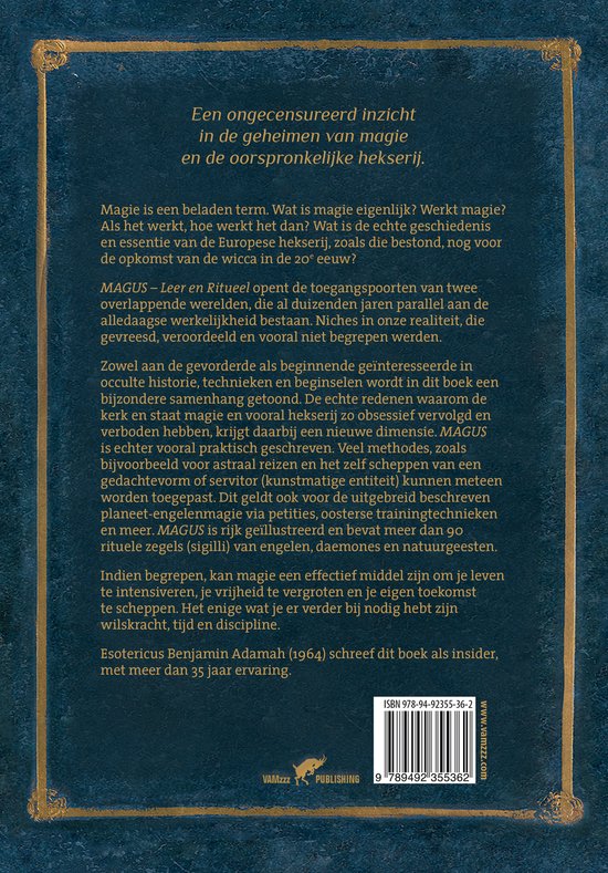 Achterkant van het boek MAGUS Leer en Ritueel. Tekst beschrijft de inhoud, met ISBN en uitgever "Varrtex Publishing".