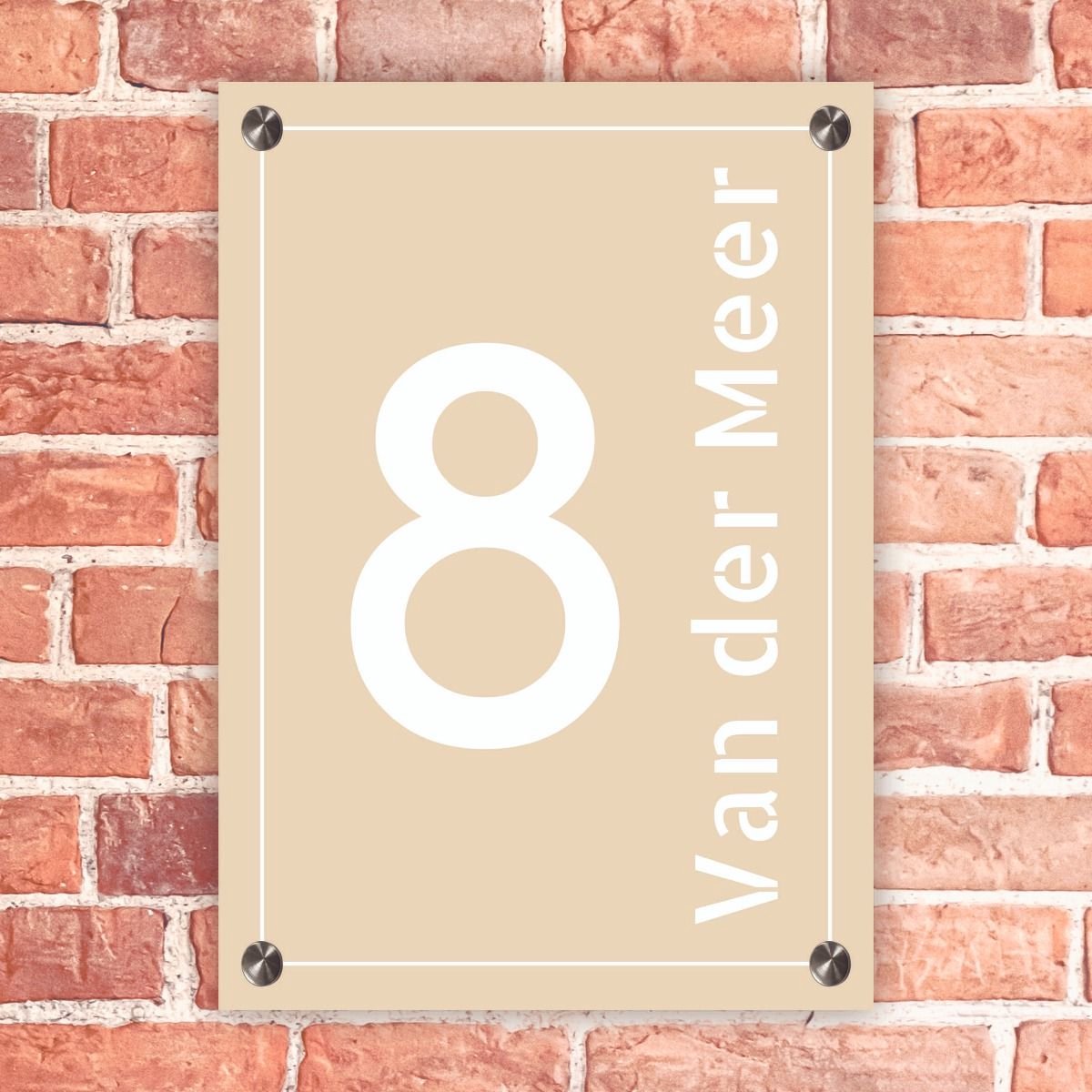 Naambordje voordeur rechthoek staand beige met wit kader - 14x20cm - Incl. RVS bevestigingsmateriaal