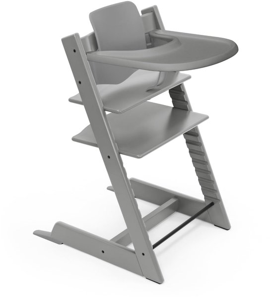 Grijze Stokke Tripp Trapp kinderstoel met babyzitje.