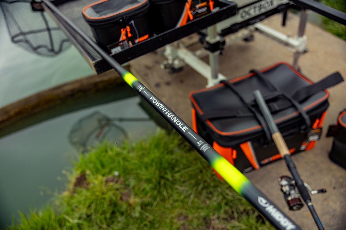 Middy Battle Zone Handle Netsteel 2.5m | Schepnetsteel