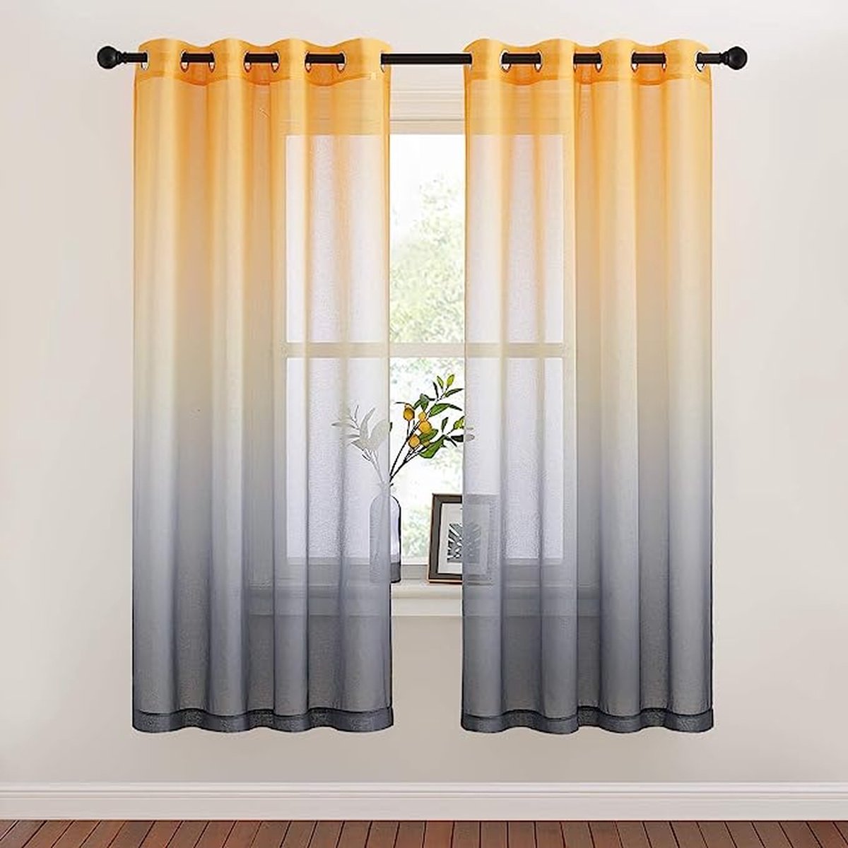 NICETOWN Geel & grijs voile gordijnen met oogjes - 2 stuks H 175 x B 140 cm decoratieve gordijnen kleurverloop voile gordijn semi-transparant ooggordijn geel + grijs [Energieklasse A+]