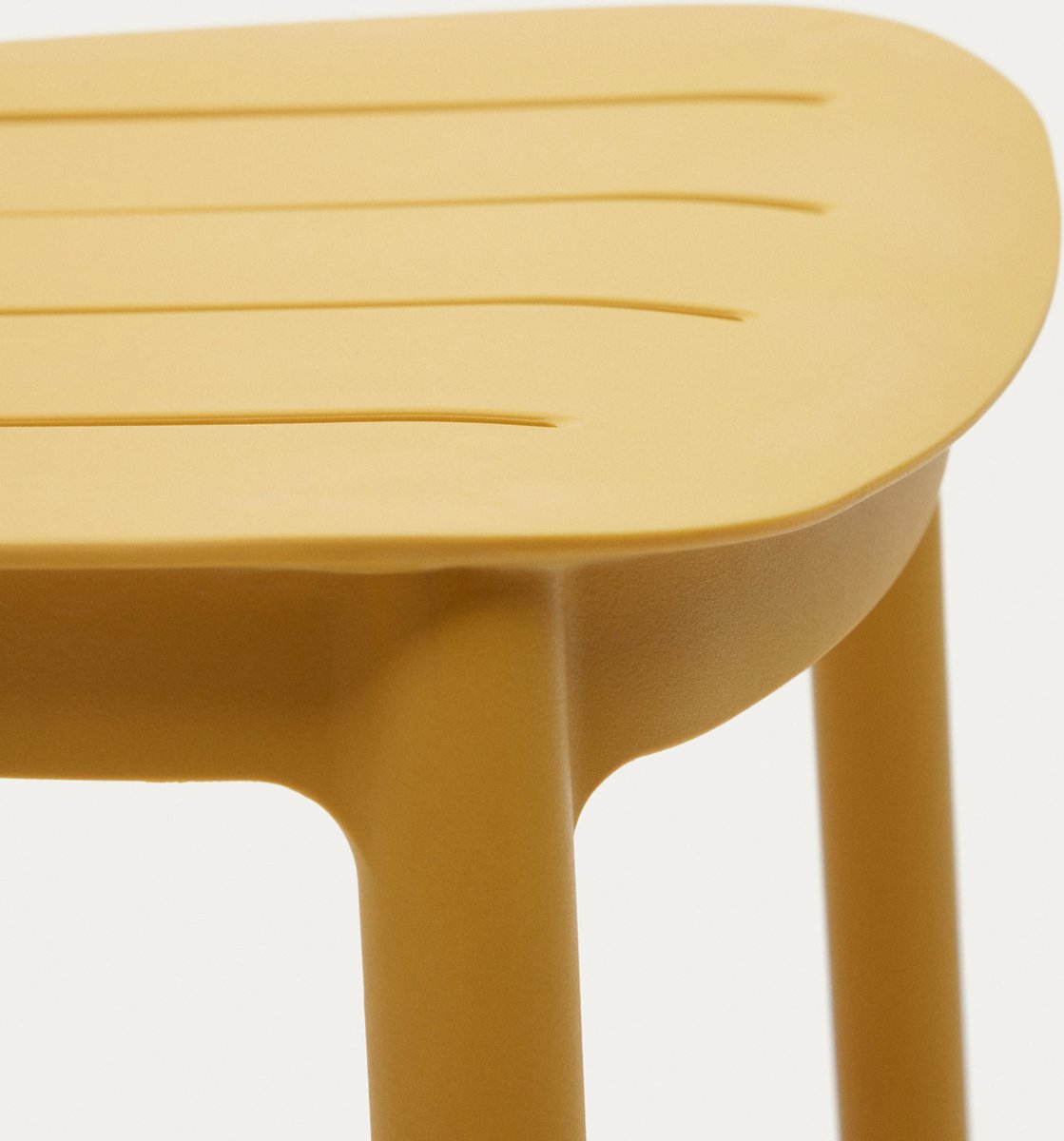 Tabouret d'extérieur Morella en plastique beige hauteur 65 cm