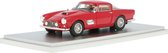 De 1:43 Modelauto van de Ferrari 410 SuperAmerica 2S van 1957 in Red. De fabrikant van het schaalmodel is Kess Models.Dit model is alleen online beschikbaar.