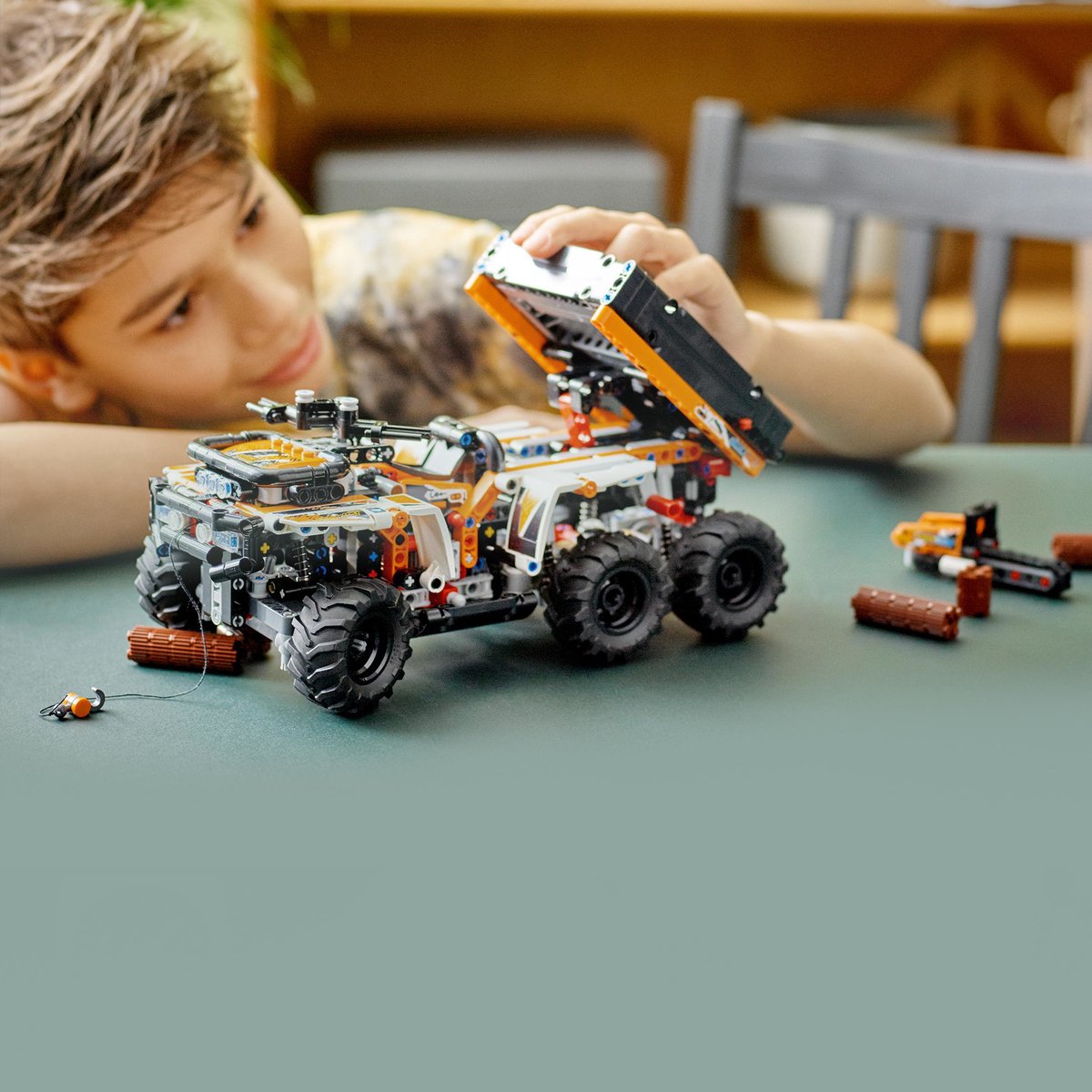 LEGO Technic Terreinwagen - 42139 — afbeelding 2