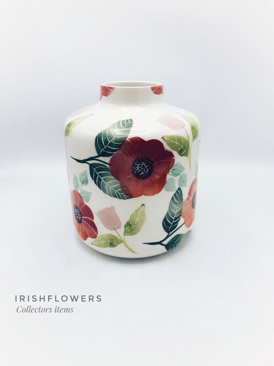 Vaas - Villa Pottery - Decoratie - Bloemenvaas - Woondecoratie - Handgemaakt - Keramiek - Red Garden 3