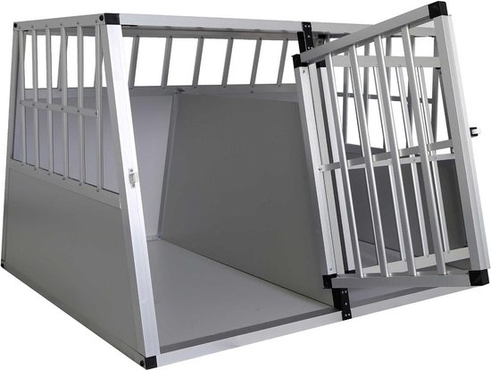 Zilverkleurige hondenbench met een openstaande deur, aluminium frame.