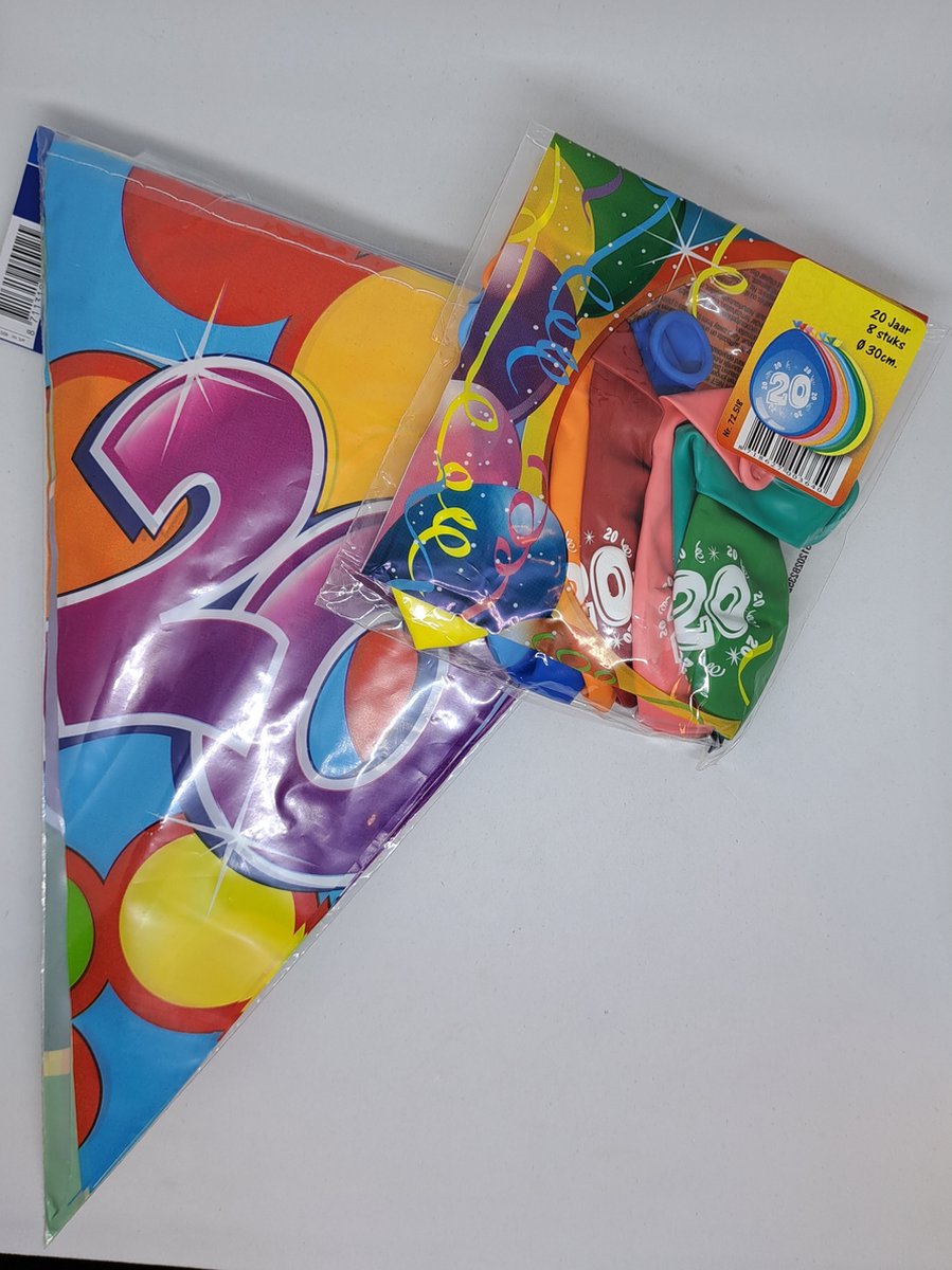 versierpakket 20 jaar vlaggenlijn en ballonnen voor vrolijke verjaardag