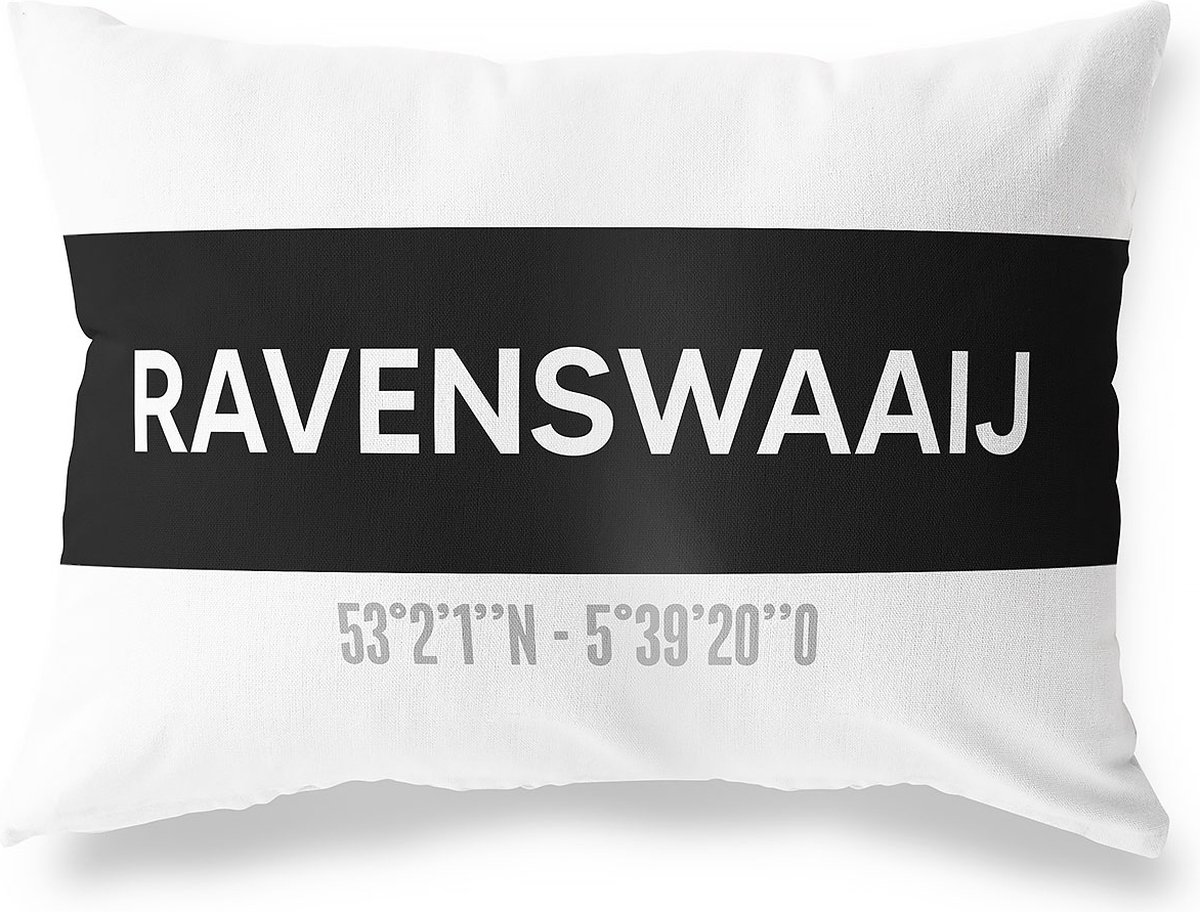 Tuinkussen RAVENSWAAIJ - GELDERLAND met coördinaten - Buitenkussen - Bootkussen - Weerbestendig - Jouw Plaats - Studio216 - Modern - Zwart-Wit - 50x30cm