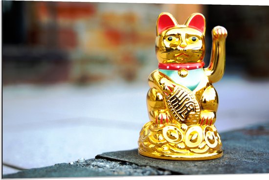 Dibond - Japans Kattenbeeldje in het Goud - 90x60 cm Foto op Aluminium (Met Ophangsysteem)