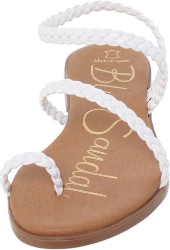 Moderne witte Sandalen voor dames met gekruiste bandjes