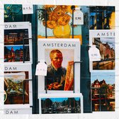 Muursticker - Amsterdamse Ansichtkaarten in het Rek - 50x50 cm Foto op Muursticker