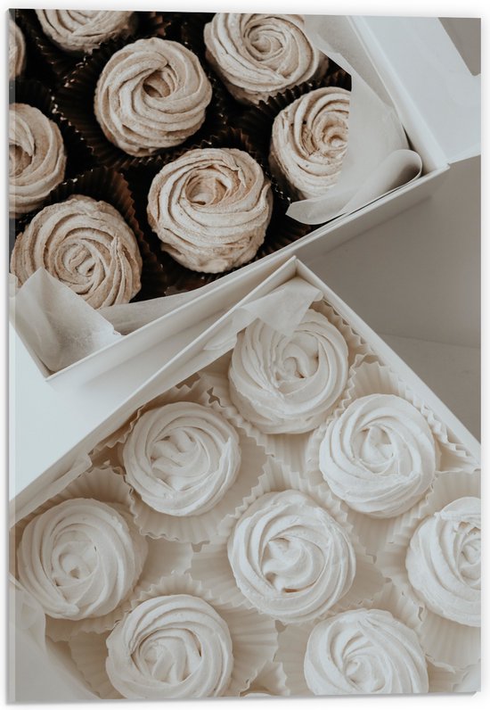 Acrylglas - Cupcakes in Doosjes met Witte Botercrème - 40x60 cm Foto op Acrylglas (Wanddecoratie op Acrylaat)