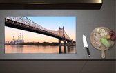 Inductieplaat Beschermer - Roosevelt Island Hefbrug in New York City op Zonnige Dag - 90x52 cm - 2 mm Dik - Inductie Beschermer van Vinyl