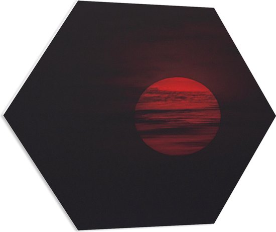 PVC Schuimplaat Hexagon - Zon - Maan - Wolken - Rood - 80x69.6 cm Foto op Hexagon (Met Ophangsysteem)