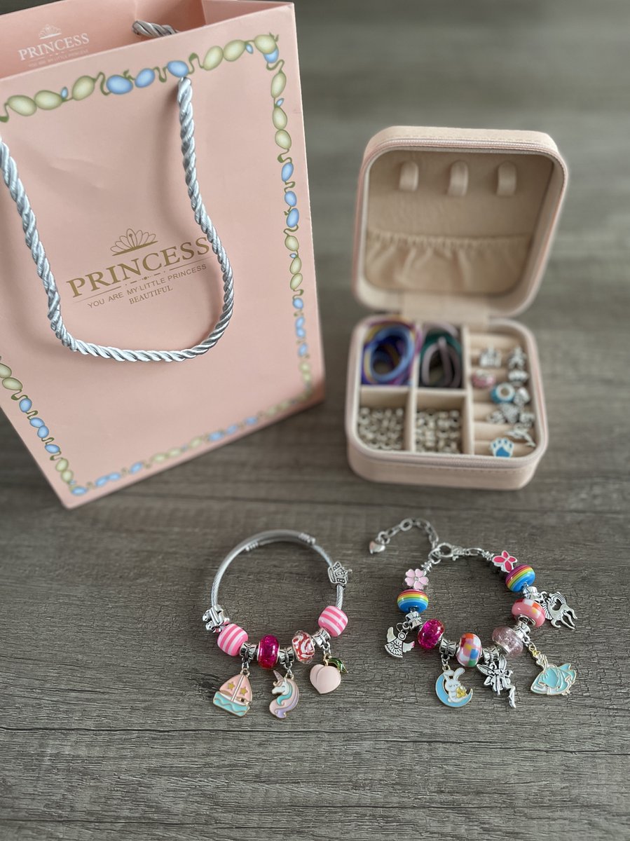Gepersonaliseerde foto-armband met liefdes bedels - Eefje Elise