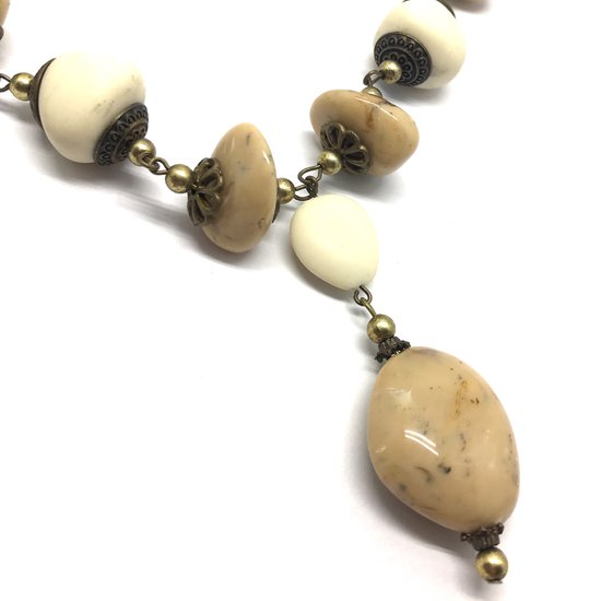Kralenketting op standaard - Puro Vivere