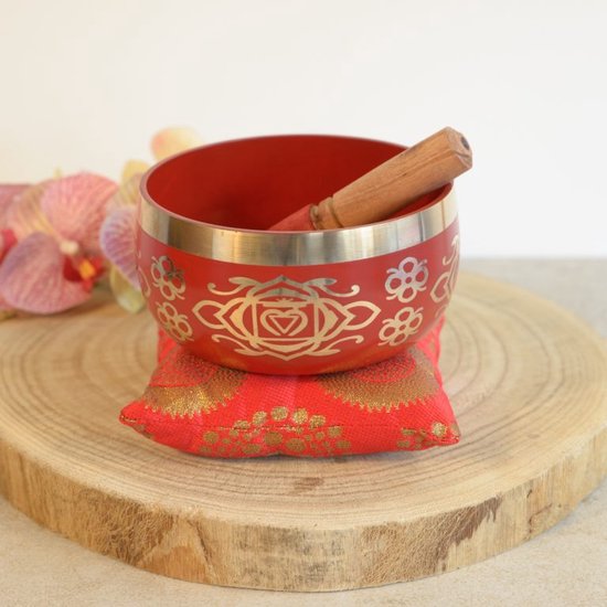 Klankschaalset met klopper en kussen - 1e chakra - klankschaal chakra 1 - het hart Chakra, dat geassocieerd wordt met de kleur rood — afbeelding 2