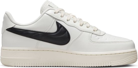 airforce 1 white black swoosh
