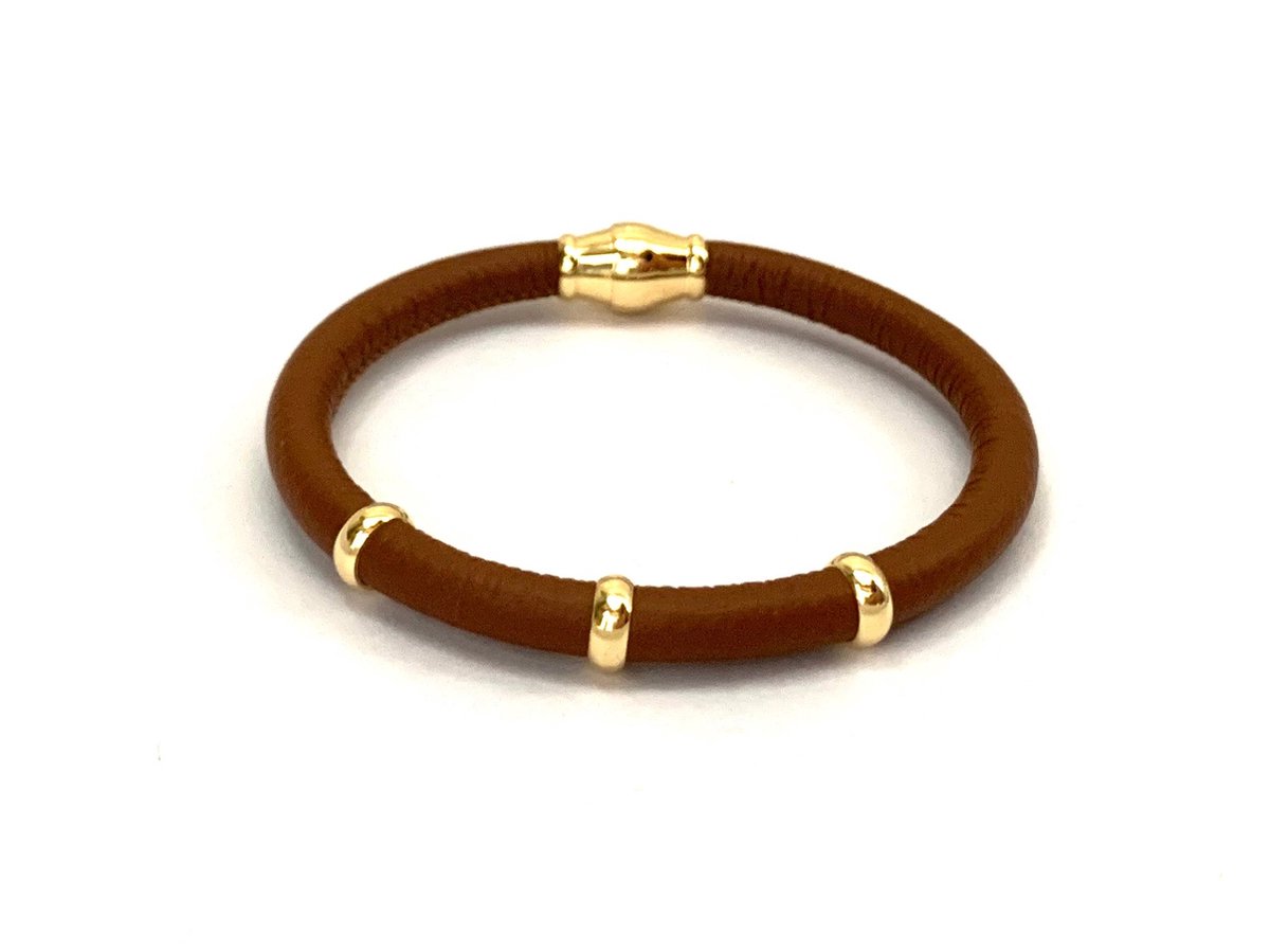 NIEUW! Jolla - dames armband zilver - goudkleurig - leer - magneetsluiting - bedels - Single Gold - Camel