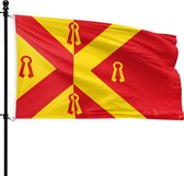 De gemeentevlag van Gennep, met een rood veld en een geel kruis, elk met vier gele sleutelgaten.