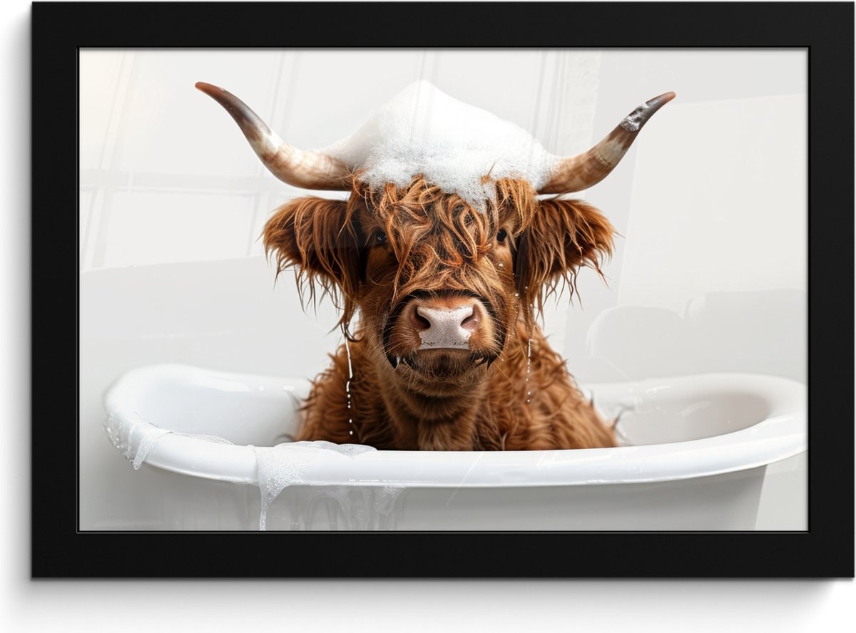 FrameYourWall Poster in lijst - Fotolijst 30x20 cm - Posters - Schotse Hooglander - Bad - Koe - Dieren - Schuim - Posterlijst zwart - Wanddecoratie badkamer - Muurdecoratie WC - Decoratieve accessoires - Toilet muur decoratie
