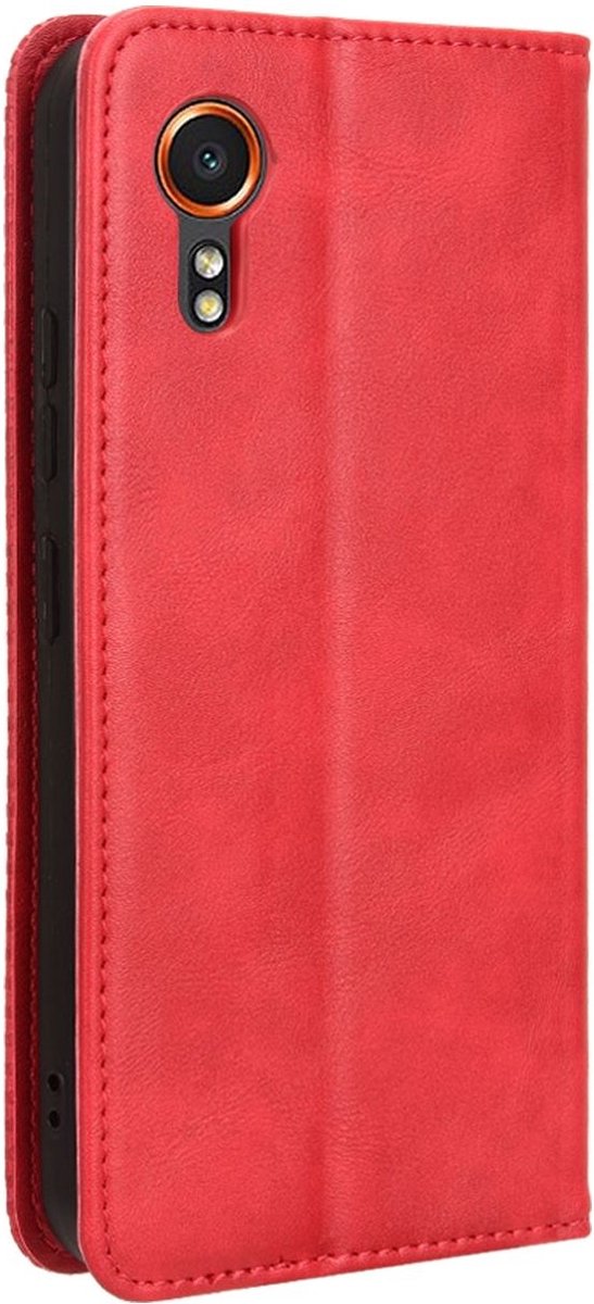 Mobigear Telefoonhoesje geschikt voor Samsung Galaxy Xcover 7 Hoesje | Mobigear Sensation Bookcase Portemonnee | Pasjeshouder voor 3 Pasjes | Telefoonhoesje voor Pinpas / OV Kaart / Rijbewijs - Rood
