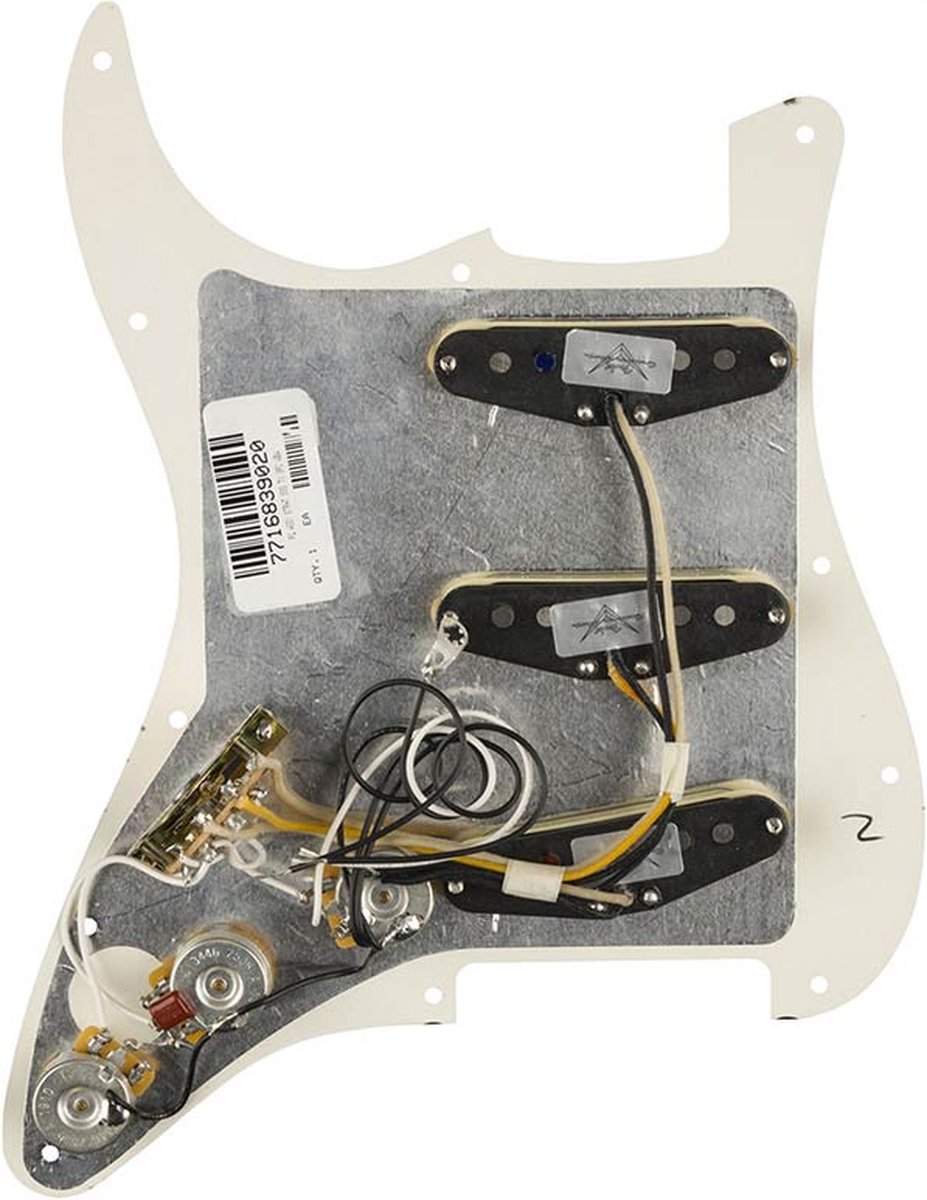 Fender 992342509 Custom Shop Texas Special SSS, 11 screw holes, parchment