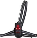 Lampe de poitrine noire avec LED triangulaires rouges, cinq LED horizontales et sangles réfléchissantes.
