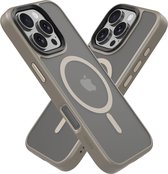 IYUPP Hoesje Geschikt voor iPhone 16 Pro Hoesje - Geschikt voor MagSafe - Shockproof Back Cover - Titanium Gold x Zwart Transparant