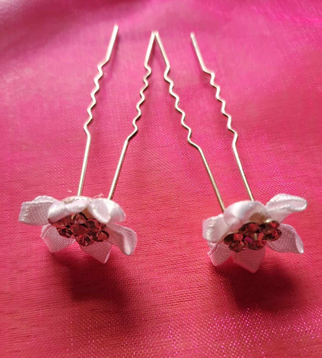 Haarpin bloem met glinsterende steentjes | Bruid | Bruiloft | Gala | Bruidsmeisje