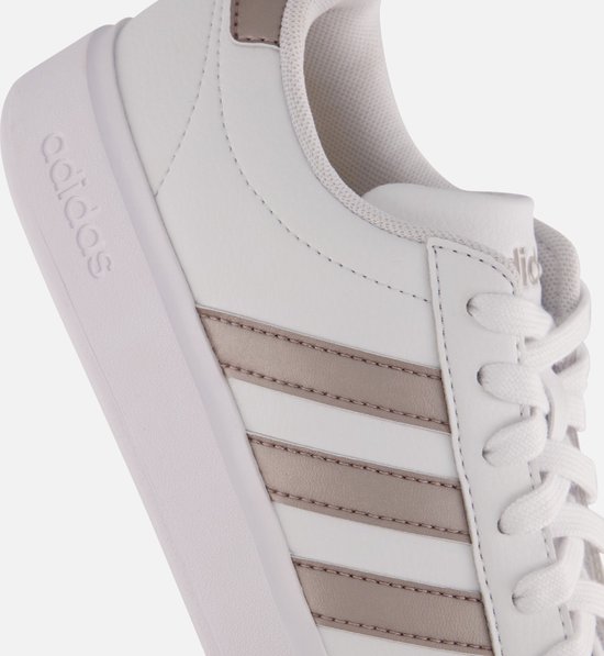 adidas Sportswear Grand Court Cloudfoam Lifestyle Court Comfort Schoenen - Unisex - Wit- 38