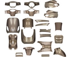 Kappenset AGM VX50 21 delig - champagne - voor scooter - met stuurkappen