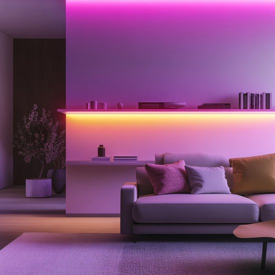 Moderne woonkamer met een bank en een zwevend meubel verlicht met gele en paarse CALEX Smart LED-strips.