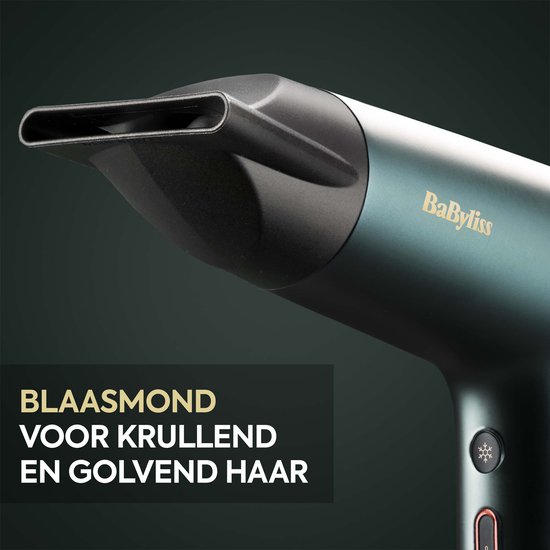 Close-up van de BaByliss föhn met magnetisch filter.