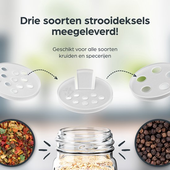 Drie soorten strooideksels voor kruidenpotjes. Ingrediënten: kruidenmix en zwarte peperkorrels.