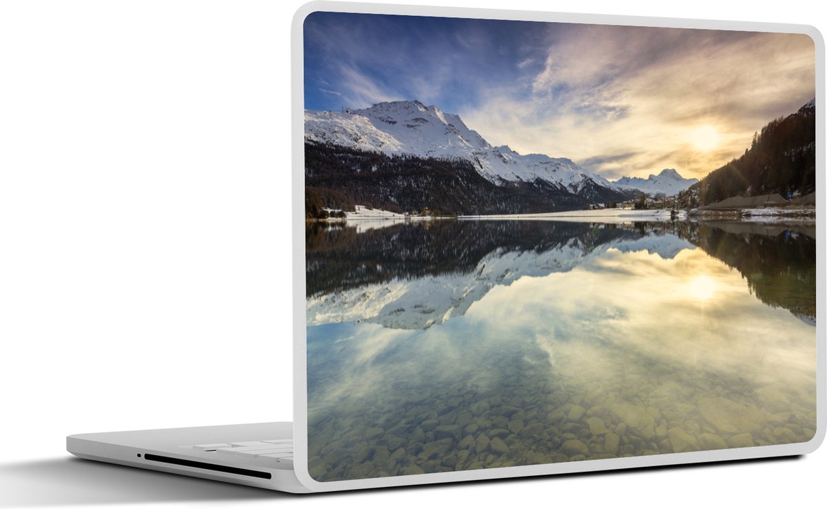 Laptop sticker - 17.3 inch - Bergmeer in de winter Zwitserland - 40x30cm - Laptopstickers - Laptop skin - Cover