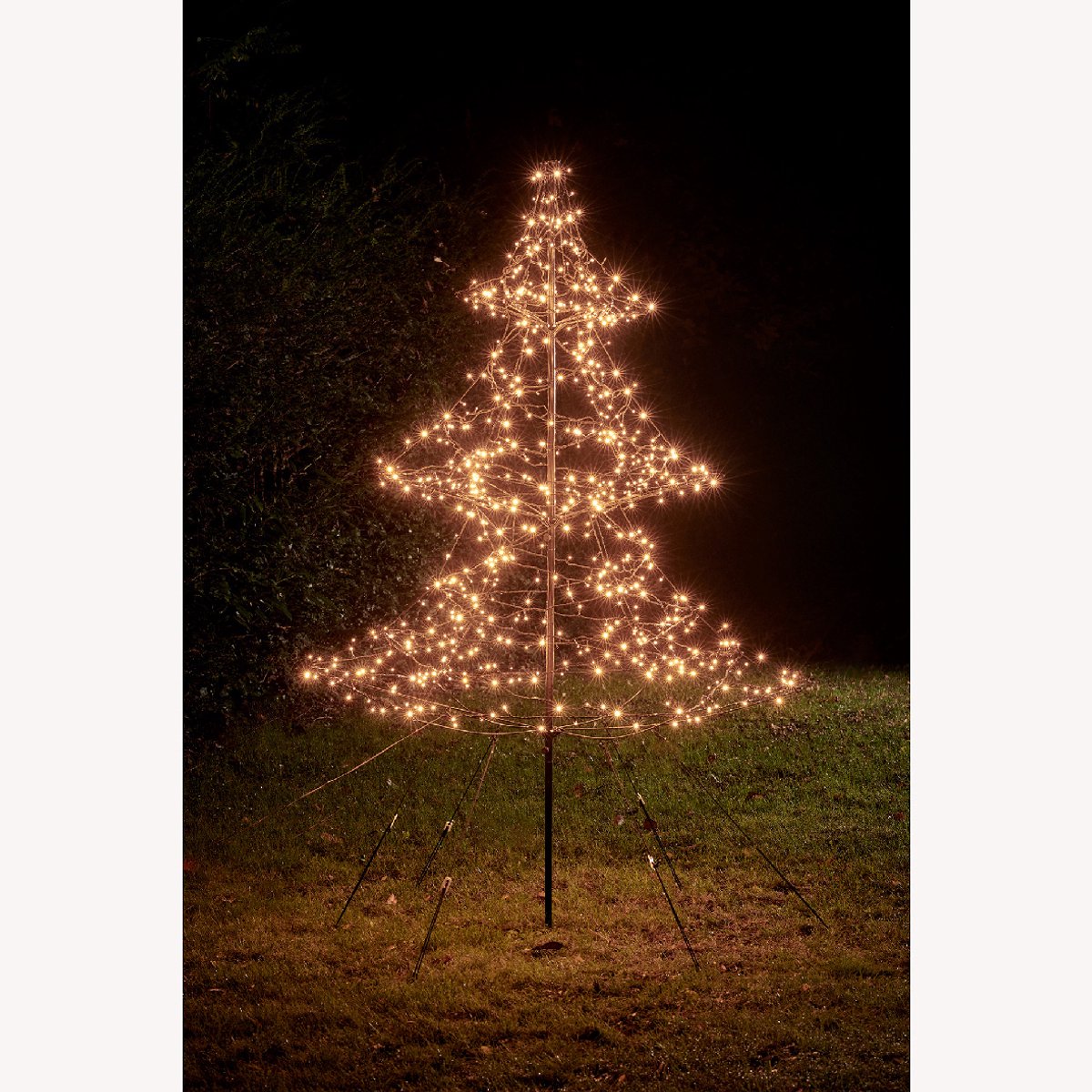 Buiten Kerstboom met 720 LED lampjes - warm wit - 200CM – foto 3