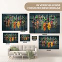 Collage van verschillende formaten glasschilderijen met een rij zilveren lepels gevuld met kleurrijke kruiden en specerijen.