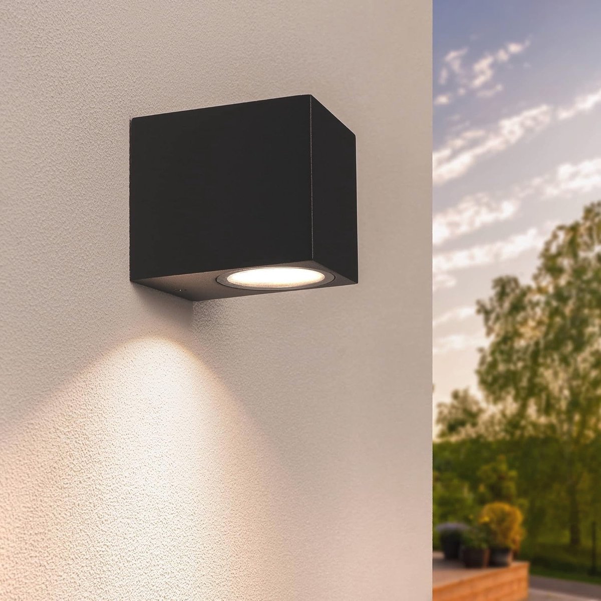 Zwarte LED Buitenwandlamp Kubus IP54 met GU10 Fitting