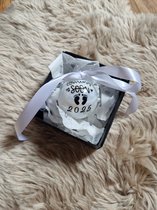 Boule de Noël avec texte- Bientôt bébé - Faire-part - Annonce du bébé- Boule de Noël blanche- Avec texte