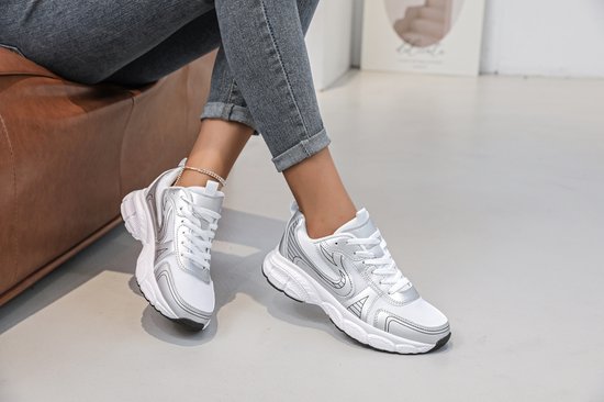 Top 10 best verkochte Dames sneakers kopen Kijk snel bol